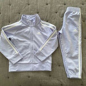 Adidas girls toddler matching tracksuit light purple 3T EUC